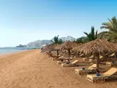 Le Meridien Al Aqah Beach Resort
