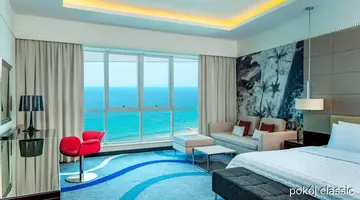 Le Meridien Al Aqah Beach Resort