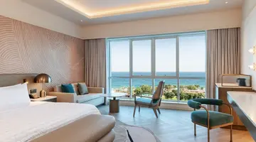 Le Meridien Al Aqah Beach Resort