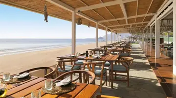 Le Meridien Al Aqah Beach Resort