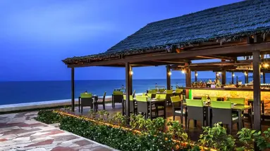 Le Meridien Al Aqah Beach Resort
