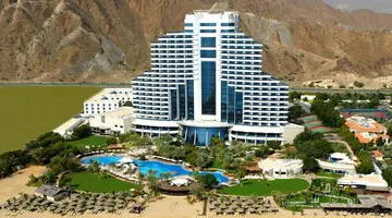 Le Meridien Al Aqah Beach Resort