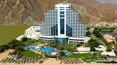 Le Meridien Al Aqah Beach Resort