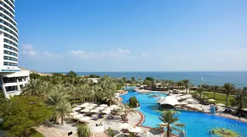 Le Meridien Al Aqah Beach Resort