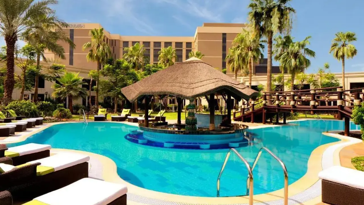Le Meridien Dubai Hotel & Conference Centre