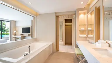 LE MERIDIEN KHAO LAK RESORT & SPA (ex. BANGSAK MERLIN RESORT)