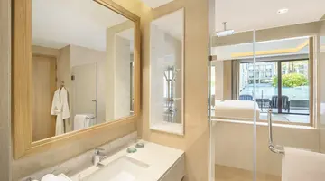 LE MERIDIEN KHAO LAK RESORT & SPA (ex. BANGSAK MERLIN RESORT)