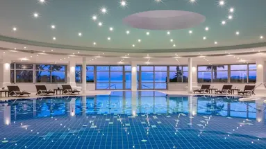 Le Meridien Lav Split