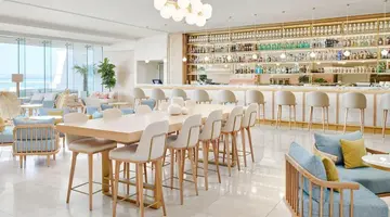 Le Meridien Lav Split