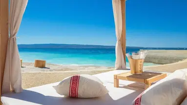 Le Meridien Lav Split