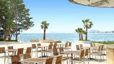 Le Meridien Lav Split