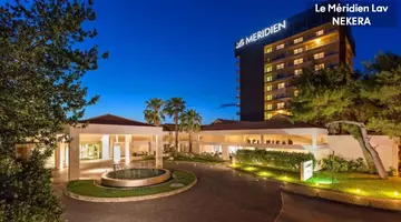 Le Meridien Lav Split