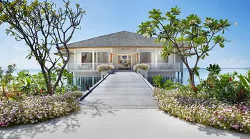 LE MERIDIEN MALDIVES RESORT & SPA