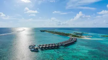 Le Meridien Maldives Resort & SPA