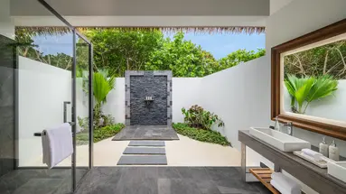 LE MERIDIEN MALDIVES RESORT & SPA