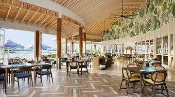 LE MERIDIEN MALDIVES RESORT & SPA
