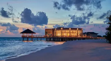 LE MERIDIEN MALDIVES RESORT & SPA