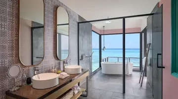 Le Meridien Maldives Resort & Spa