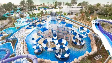 Le Meridien Mina Seyahi Beach Resort & Waterpark