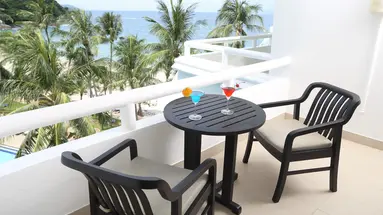 LE MERIDIEN PHUKET BEACH RESORT