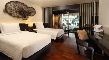 LE MERIDIEN PHUKET BEACH RESORT
