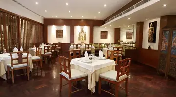 LE MERIDIEN PHUKET BEACH RESORT