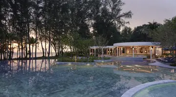 LE MERIDIEN PHUKET MAI KHAO BEACH RESORT
