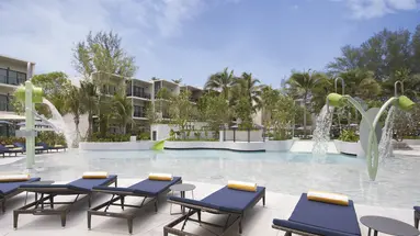 LE MERIDIEN PHUKET MAI KHAO BEACH RESORT