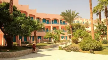LE PACHA RESORT