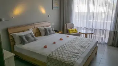 Le Peninsula Bay Beach Resort & SPA