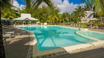 Le Peninsula Bay Beach Resort & SPA