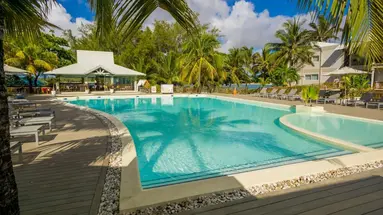 Le Peninsula Bay Beach Resort & SPA