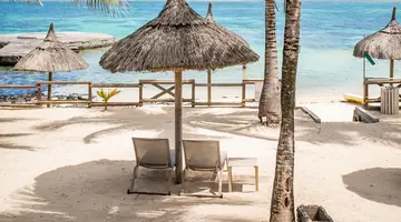 Le Peninsula Bay Beach Resort & Spa