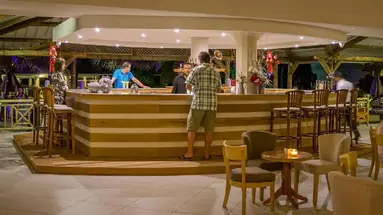 Le Peninsula Bay Beach Resort & SPA
