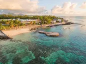 Le Peninsula Bay Beach Resort & SPA