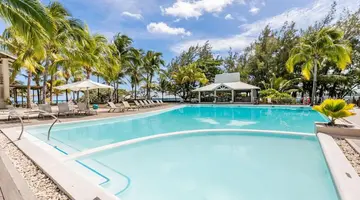 Le Peninsula Bay Beach Resort & Spa