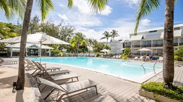 Le Peninsula Bay Beach Resort & SPA