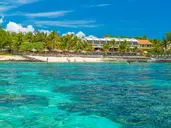 Le Peninsula Bay Beach Resort & SPA