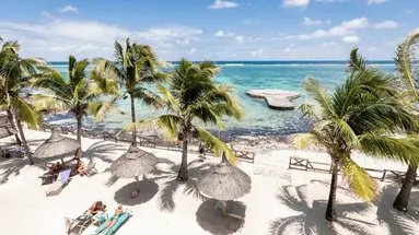 Le Peninsula Bay Beach Resort & SPA