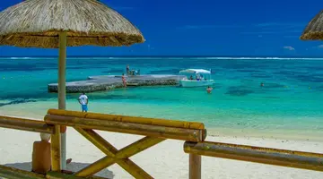 Le Peninsula Bay Beach Resort & SPA
