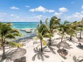Le Peninsula Bay Beach Resort & Spa