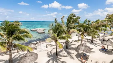 Le Peninsula Bay Beach Resort & Spa
