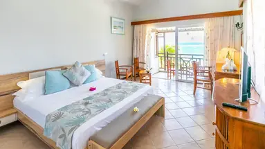 Le Peninsula Bay Beach Resort & SPA