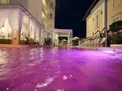 Le Rose Suite Hotel