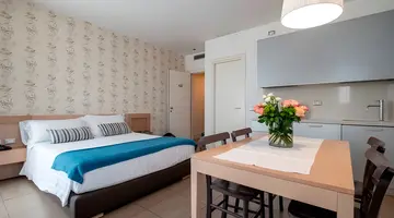 Le Rose Suite Hotel