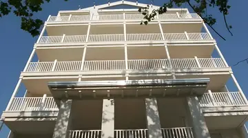 Le Rose Suite Hotel