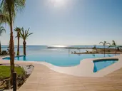 Lebay Beach Hotel