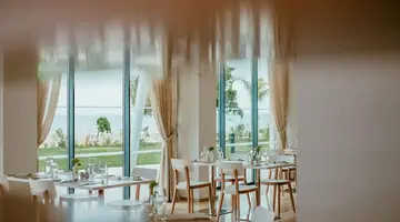 Lebay Beach Hotel