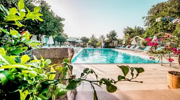 Leda Beach Hotel