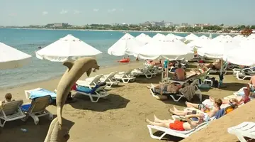 Leda Beach Hotel